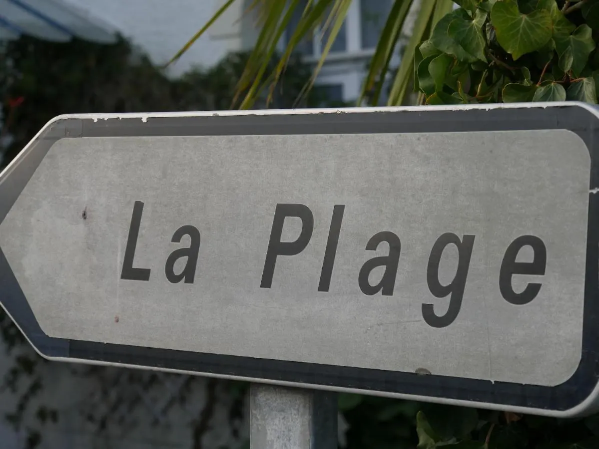 * La Campagne Au Bord De La Mer * Locoal-Mendon